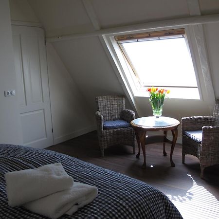 De Thuiskamer In Grou Als B&B Of Vakantiehuis Экстерьер фото