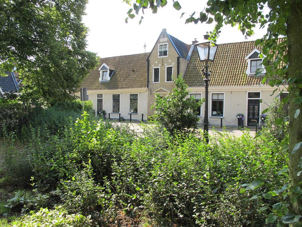 De Thuiskamer In Grou Als B&B Of Vakantiehuis Экстерьер фото